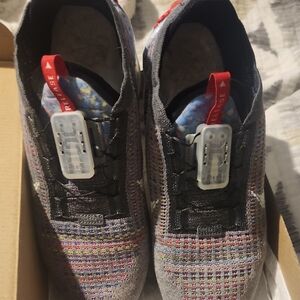 Nike Gray and Multicolor Knit Sneakers